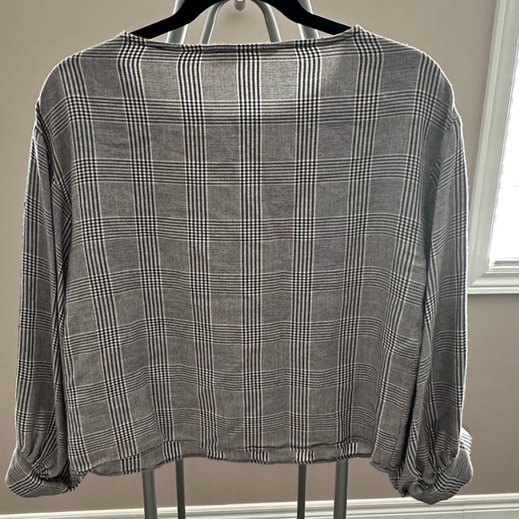 Zara striped grey and black shirt (green and navy ribbon detail on arms). Size M - Picture 2 of 3